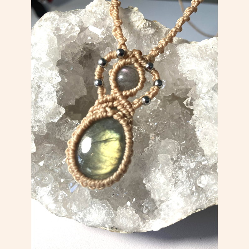 Collier Labradorite