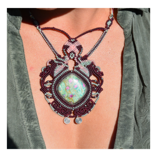 Collier Rubis Fushite
