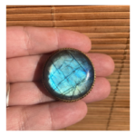 labradorite rainurée