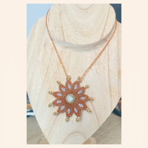 Collier Flower Œil de Sainte Lucie