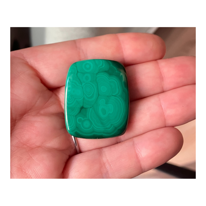 Pierre Cabochon Malachite
