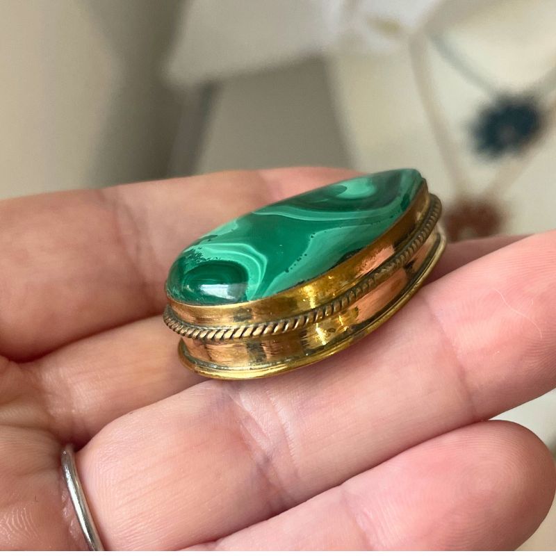 Malachite Rainurée Naturelle