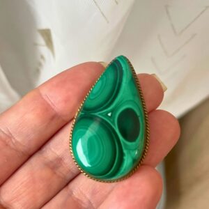 Malachite rainurée goutte Malachite Rainurée Naturelle